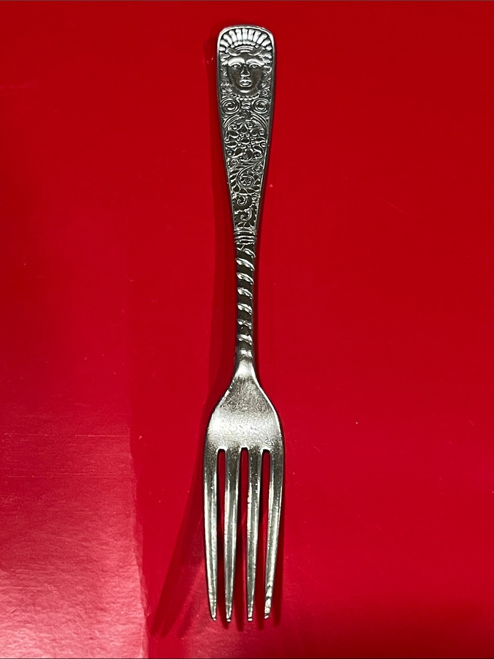 Antique 1886 Rogers Bros Silverplate Dinner Fork - Assyrian Head